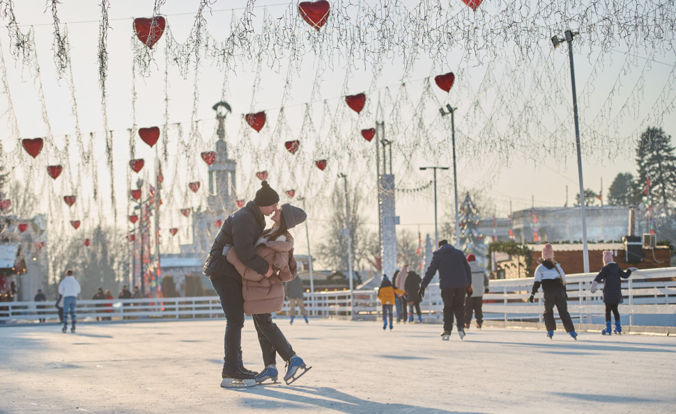 Вікенд закоханих на ВДНГ: куди піти за атмосферою 14–15 лютого