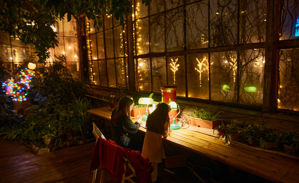 Оранжерея Чар на ВДНГ — місце, де квітнуть казкові історії навіть взимку. 