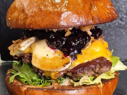 Сімейне кафе BURGERIA на ВДНГ