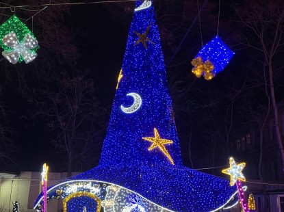 ІЛЮМІНАРІУМ — магія світла, що розквітає зимовими вечорами